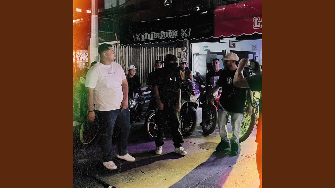 在 YouTube 上观看 Empezamos desde cero (feat. Peewee & Kaled)