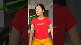 Hana eats chili peppers, papayas, and lizards in a funny way 😱🤯 #shorts 🤪 by Hana