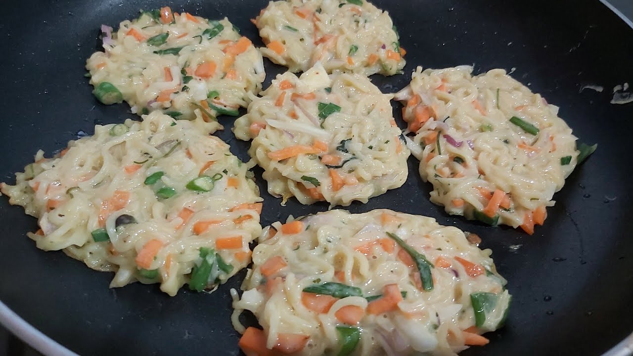 How to make Noodles pancake Recipeবিকেলের নাস্তায় ঝটপট নুডুলস