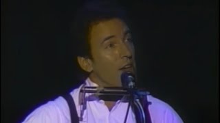 Remember When the Music - Bruce Springsteen (live at Carnegie Hall, New York City 1987)
Subscribe to my channel for more Bruce Springsteen videos https://www.youtube.com/SpringsteenRecordings?sub_confirmation=1
Other Bruce Springsteen videos:
Dancing in the Dark (Exhibition Stadium, Toronto 1984) https://youtu.be/a0tB3wIud-A
Born to Run (The Concert for Sandy Relief 2012) https://youtu.be/fkOLk6AXpa4
The River (Stockholm Olympic Stadium 1993) https://youtu.be/87rm39ClDtw
I’m on Fire (Rock in Rio 2013) https://youtu.be/ttxMcioGRgA
Badlands (Scotiabank Arena, Toronto 2017) https://youtu.be/XvGtwKtAfzY
Thunder Road (Glastonbury Festival 2009) https://youtu.be/RsDNjYN87y4
Born in the U.S.A. (Rock in Rio Lisboa 2016) https://youtu.be/6gSM3cL2dZc
Hungry Heart (National Bowl, Milton Keynes 1993) https://youtu.be/l5-gULA_nX8
Atlantic City (Hard Rock Calling, London 2013) https://youtu.be/TTSknnGgdTk
Glory Days (Stadio Flaminio, Rome 1988) https://youtu.be/39n56E3cxYQ
Streets of Philadelphia (Shrine Auditorium, Los Angeles 1995) https://youtu.be/9GKO8iaH6Zk
Tougher Than the Rest (Beacon Theatre, New York City 2012) https://youtu.be/toyKgx6oDEk
I’m Goin’ Down (Rock in Rio 2013) https://youtu.be/g-y56qViQOo
Waitin’ on a Sunny Day (Rock in Rio 2013) https://youtu.be/5Vv4HKD7mxg
Brilliant Disguise (National Bowl, Milton Keynes 1993) https://youtu.be/YwSo8RWkij8
My Hometown (Château de Vincennes, Paris 1988) https://youtu.be/VZYtxrorEt4
Secret Garden (Late Show with David Letterman 1995) https://youtu.be/CAVhqZhNW0Q
The Rising (Rock in Rio Lisboa 2016) https://youtu.be/dZJEWGeYnAE
Cover Me (Rock in Rio 2013) https://youtu.be/3jHfxNLsiV4
Because the Night (Madison Square Garden 2009) https://youtu.be/X0-JPYf7GvQ
Human Touch (Stadio MarcAntonio Bentegodi, Verona 1993) https://youtu.be/5hrjP543c4w
No Surrender (Glastonbury Festival 2009) https://youtu.be/wT1zQaTG1MM
Rosalita (Parc de La Courneuve, Paris 1985) https://youtu.be/oKUKUJfieqg
Downbound Train (Rock in Rio Lisboa 2016) https://youtu.be/UijaQ8Gc614
Jungleland (Exhibition Stadium, Toronto 1984) https://youtu.be/X1GB6QFGIDY
Radio Nowhere (Rockefeller Plaza, New York City 2007) https://youtu.be/YHedlFn4LgY
The Ghost of Tom Joad (Nulle part ailleurs 1996) https://youtu.be/WBMRmPmHkdA
Bobby Jean (Rock in Rio 2013) https://youtu.be/CfN6VoEqtnQ
Wrecking Ball (Isle of Wight Festival 2012) https://youtu.be/vDGmA_o0eeI
Tenth Avenue Freeze-Out (Super Bowl halftime show 2009) https://youtu.be/zYihZMcxpCw
Working on the Highway (Stadio MarcAntonio Bentegodi, Verona 1993) https://youtu.be/QW-ZMSl8RA0
Backstreets (Exhibition Stadium, Toronto 1984) https://youtu.be/Cn0O0-6CrwA
Human Touch (National Bowl, Milton Keynes 1993) https://youtu.be/GAGC-X37vzE
The Promised Land (Fairleigh Dickinson University 2010) https://youtu.be/fRrAC927w7E
Darlington County (Rock in Rio Lisboa 2016) https://youtu.be/T0bM3BVLyNI
Fire (Exhibition Stadium, Toronto 1984) https://youtu.be/kuPKXh2dpyI
Sherry Darling (Veterans Stadium, Philadelphia 1985) https://youtu.be/17BYM1PtFgQ
We Take Care of Our Own (Beacon Theatre, New York City 2012) https://youtu.be/NDNZ2Unv4Mg
Jersey Girl (Jersey 4 Jersey COVID-19 Benefit Relief 2020) https://youtu.be/1thNca2rZW4
Tunnel of Love (Idrætspark, Copenhagen 1988) https://youtu.be/aEgNuq_0D3I
Lonesome Day (Rock in Rio Lisboa 2016) https://youtu.be/VHcxEj5CLOU
Darkness on the Edge of Town (Fairleigh Dickinson University 2010) https://youtu.be/s3WI1-gwRrA
Out in the Street (Rock in Rio Lisboa 2016) https://youtu.be/uuIQ-8eLcwk
Racing in the Street (Capital Centre, Landover 1978) https://youtu.be/BqXmskCXUz0
Spirit in the Night (Rock in Rio Lisboa 2016) https://youtu.be/KKUaJY3gwFk
Prove it All Night (Stadio MarcAntonio Bentegodi, Verona 1993) https://youtu.be/GA1QDiHtP8c
My City of Ruins (BB&T Pavilion, Camden 2006) https://youtu.be/UEXkttl9y3o
High Hopes (Reunion Park, Dallas 2014) https://youtu.be/t4jYazFfBPI
4th of July, Asbury Park (Capital Centre, Landover 1978) https://youtu.be/F31bEaczUsk
Land of Hope and Dreams (Beacon Theatre, New York City 2012) https://youtu.be/G5wJjrgBZbk
Cadillac Ranch (Parc de La Courneuve, Paris 1985) https://youtu.be/oX51tpvuXtc
Adam Raised a Cain (Stockholm Olympic Stadium 1993) https://youtu.be/QP5vfdgmYEw
Johnny 99 (Rock in Rio Lisboa 2016) https://youtu.be/yggRzijBIMk
She’s the One (Capital Centre, Landover 1978) https://youtu.be/pjLL-oXlkT4
Death to My Hometown (Isle of Wight Festival 2012) https://youtu.be/F9gUmMKs7gw
Lucky Town (Stockholm Olympic Stadium 1993) https://youtu.be/x3b2Lx4zgu0
Growin’ Up - (Los Angeles Memorial Coliseum 1985) https://youtu.be/rWt8Kxkbhdw
Stolen Car (Oakland-Alameda County Coliseum 1985) https://youtu.be/SXtgiYdeQ8U
Two Hearts (The Ties That Bind 2015) https://youtu.be/mLzMrBF-FaU
Night (Rockefeller Center, New York City 2007) https://youtu.be/AX_K9A3g9s0
Ramrod (Parc de La Courneuve, Paris 1985) https://youtu.be/jmTE5BMgI6c
If I Should Fall Behind (Stand Up for Heroes 2013) https://youtu.be/Yz9Rc2l9sGI Remember When the Music - Bruce Springsteen (live at Carnegie Hall, New York City 1987)