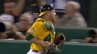 DET@OAK Gm2: A's strike-'em-out, throw-'em-out