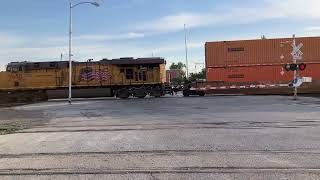 UP 6922 Intermodal Z-Train East, Main St. Railroad Crossing, Fremont NE