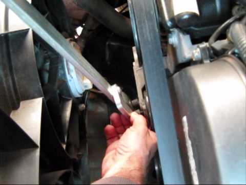 Trocar correia alternador Blazer 2.4/Changing serpentine ... Trocar correia alternador Blazer 2.4/Changing serpentine ...