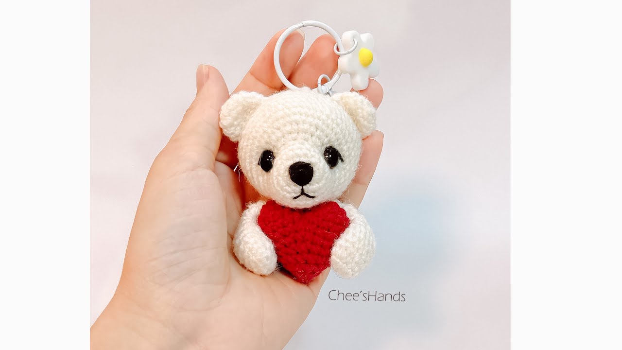 Free Pattern Crochet a small heart | crochet Valentine keychain | step ...