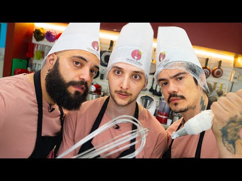 FIZEMOS UMA AULA DE CONFEITARIA
