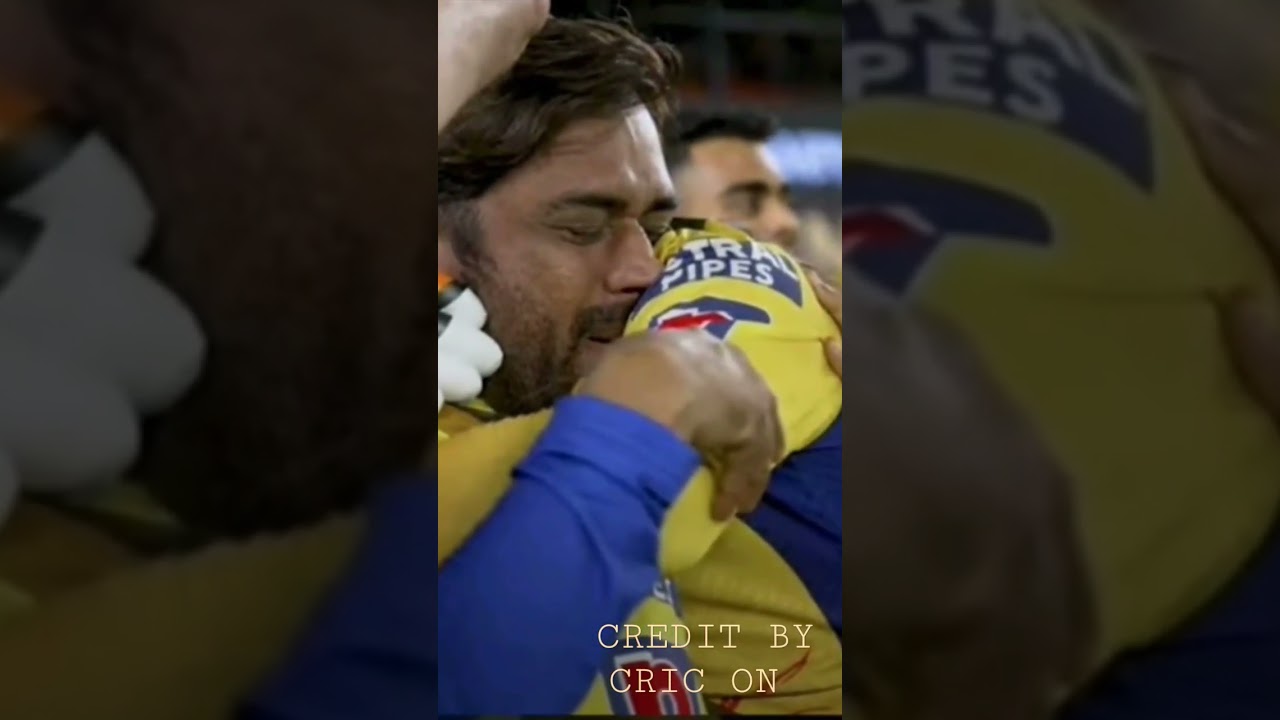 MS DHONI CRYING 😢 AFTER WIN THE MATCH 