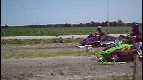 CJF Performance Grass Drags- Acrtic Cat F7 vs Polaris Indy