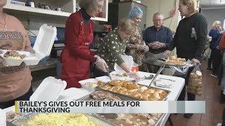 Bailey s Ema s Cafe serves thousands on Thanksgiving
