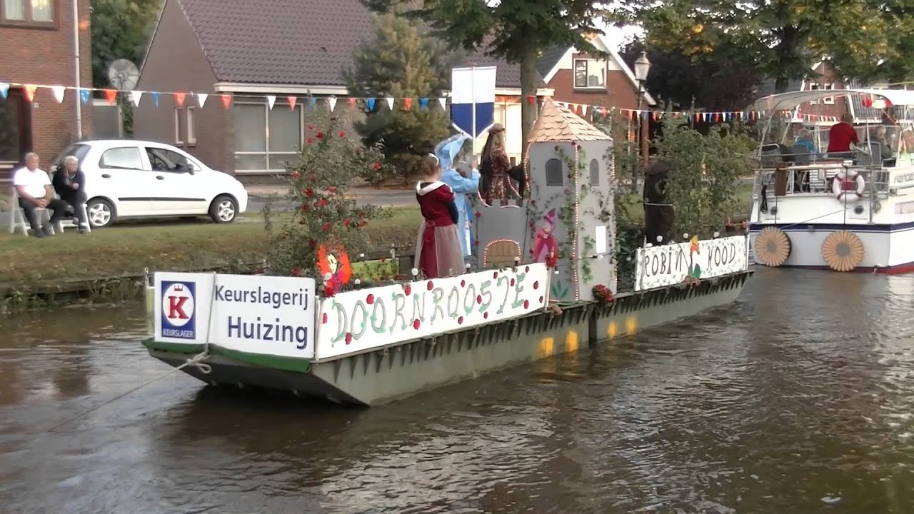 Gondelvaart / Corso te water Oude Pekela 2015 deel 1