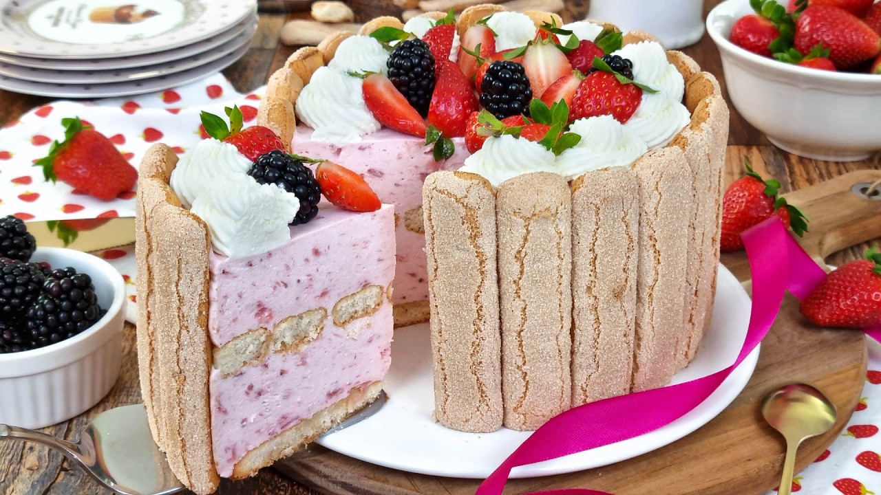 🍓 Jamás Fue Tan Fácil Preparar la Tarta Charlotte de Fresas Con Estos Trucos 👌