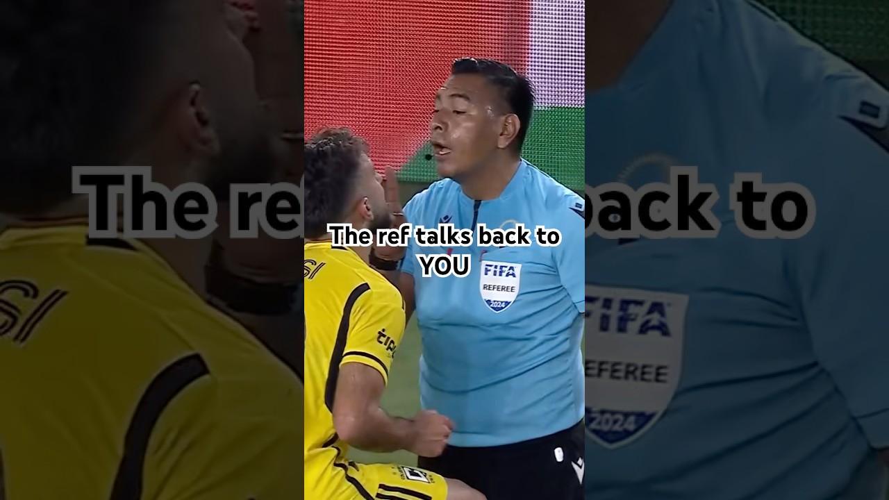 Talk to the hand the ref ain’t listening 👏