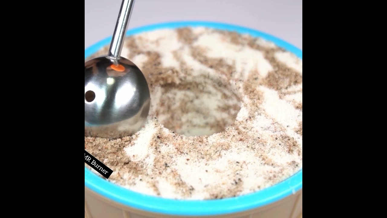 Oddly Satisfying Kinetic Sand Scooping 