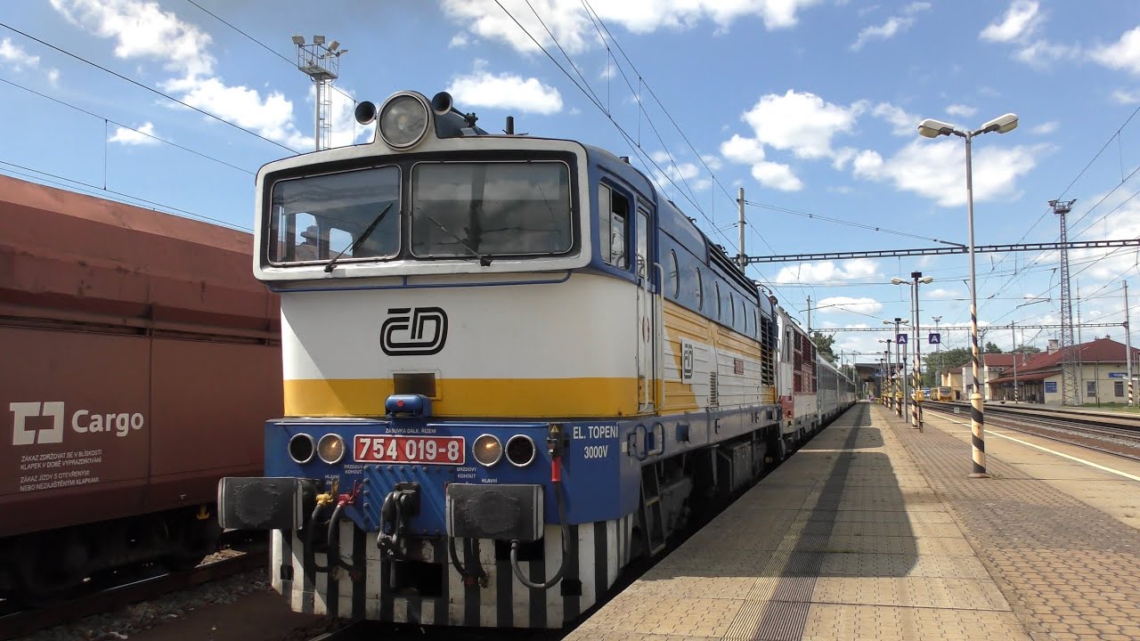 Vlaky Hulín při napěťové výluce