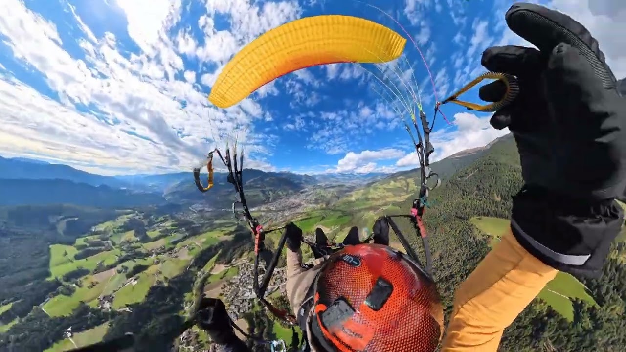 RAW 4K Paragliding #381: Portuguese friend's tandem flight in Brixen with incredible Joe