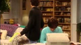 Roseanne - Jackie and the computer