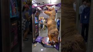 A T-Rex Playing Para Para - Fanime 2017