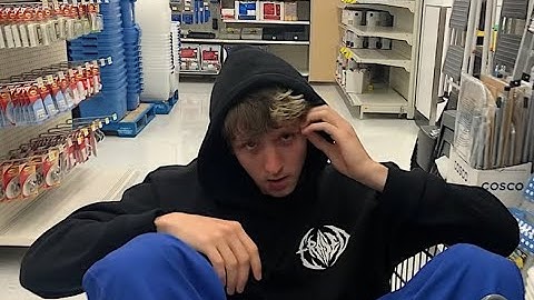 Powfu - watch me miss (ft. Jomie)