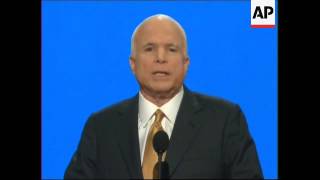 McCain accepts nomination, vowing that 'change is coming'
