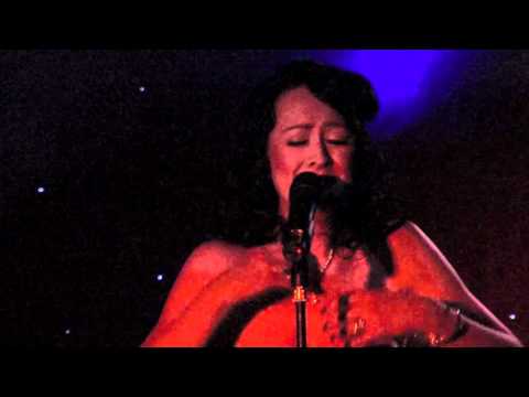 Elouise-The Winner Takes It All (Live At Madame Jojo's)