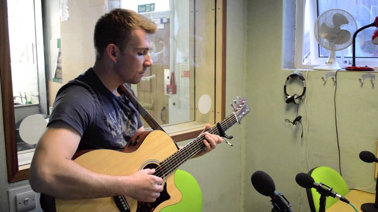 Cody Pennington - "I'm Afraid" (Live on Cambridge105)