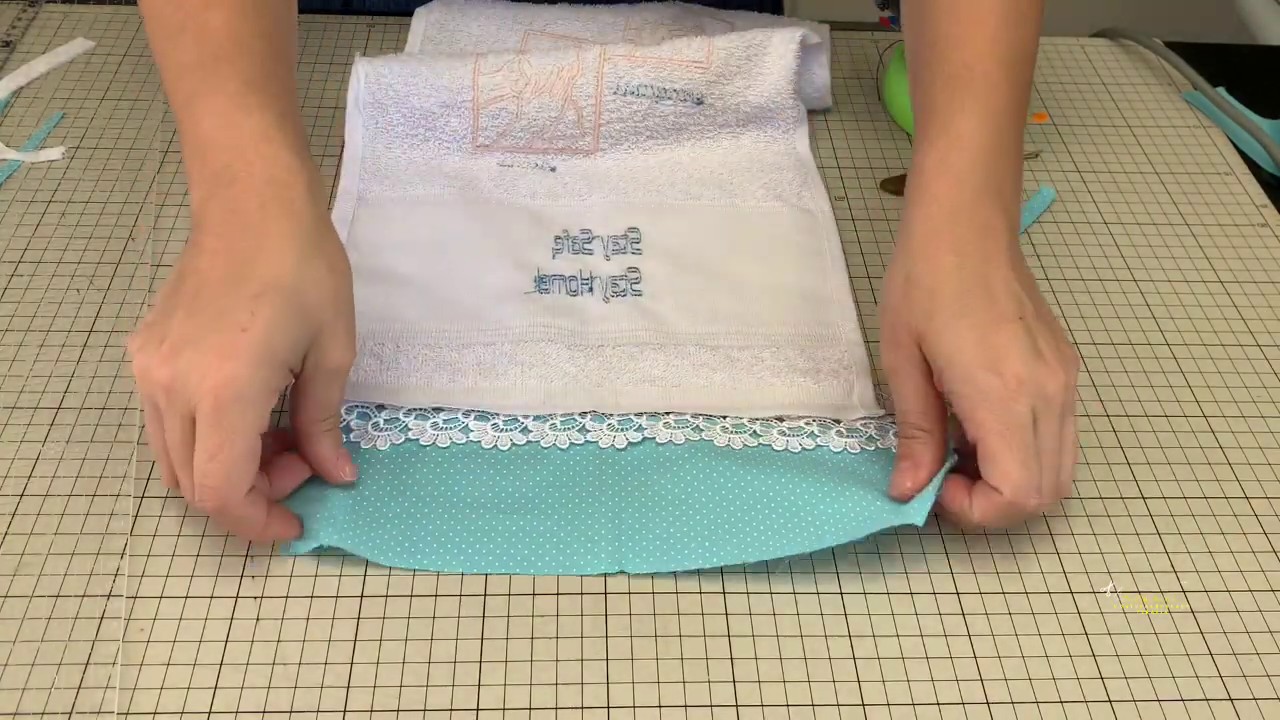 Como fazer barrado em toalhinha de mão ou de bebê. DIY