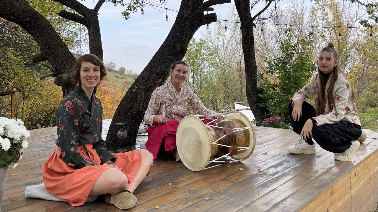 Arirang Around the Peninsula (아리랑 메들리)