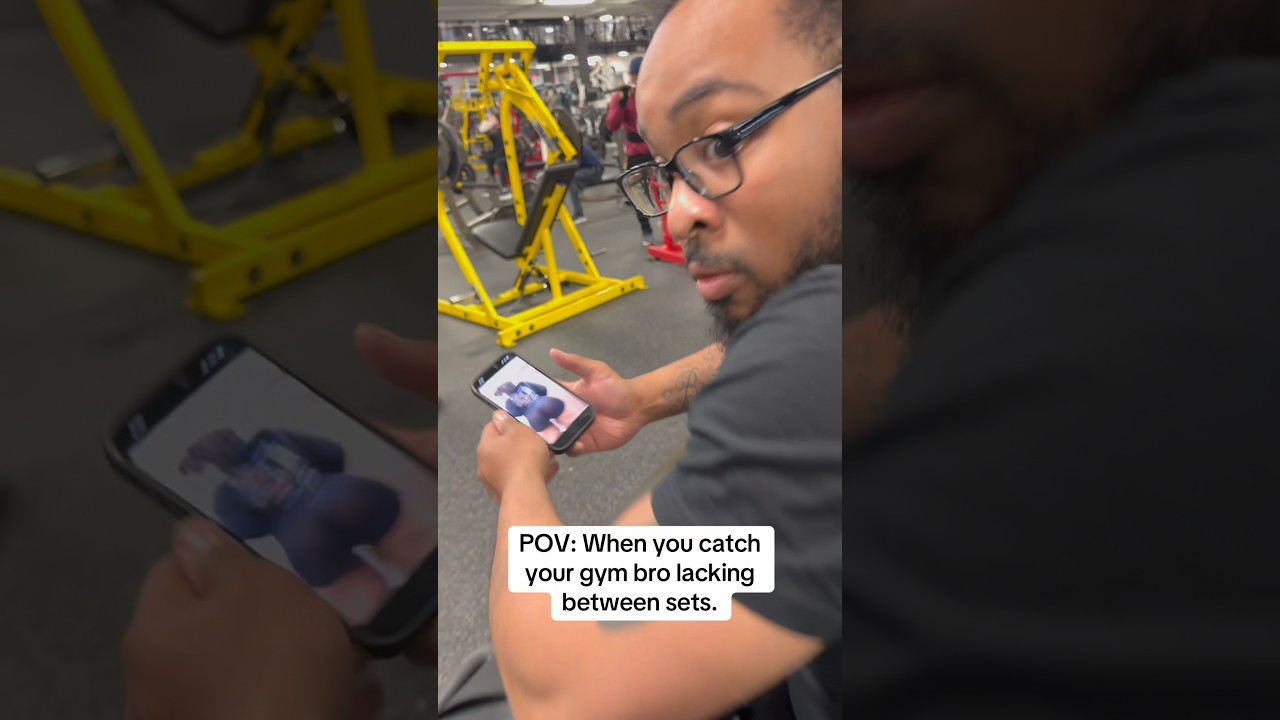 When you catch your gym bro lacking between sets. 