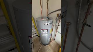 Replacing an electric water heater.  #Plumbing  #plumber #trades #construction #waterheater