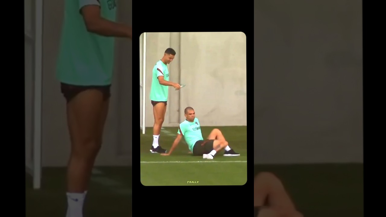 Ronaldo funny movements 😂