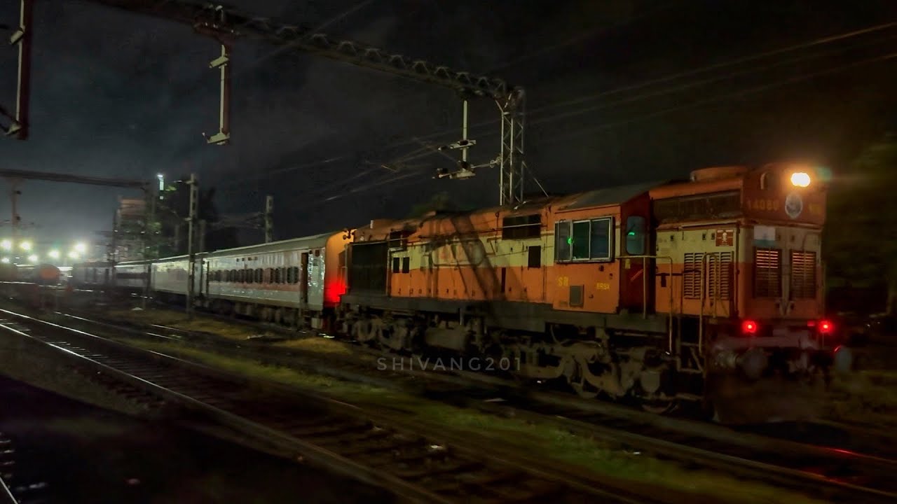 Kanniyakumari Rameswaram Express arriving Nagercoil Jn