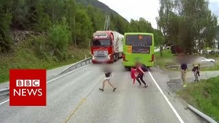 Dashcam captures truck's near miss with child in Norway - BBC News