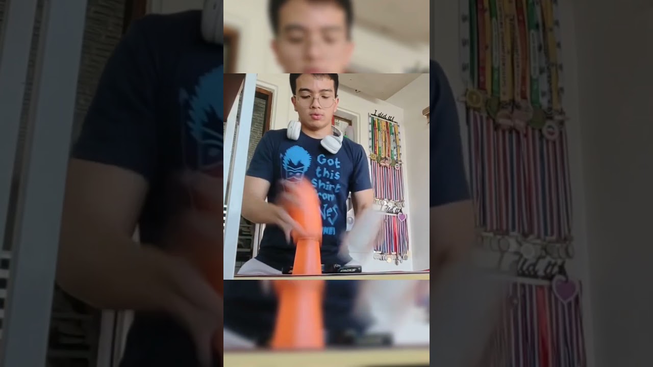 The Crazy Fast Sport Stacking Freestyle Rapid Fire in 0.971 Seconds! 