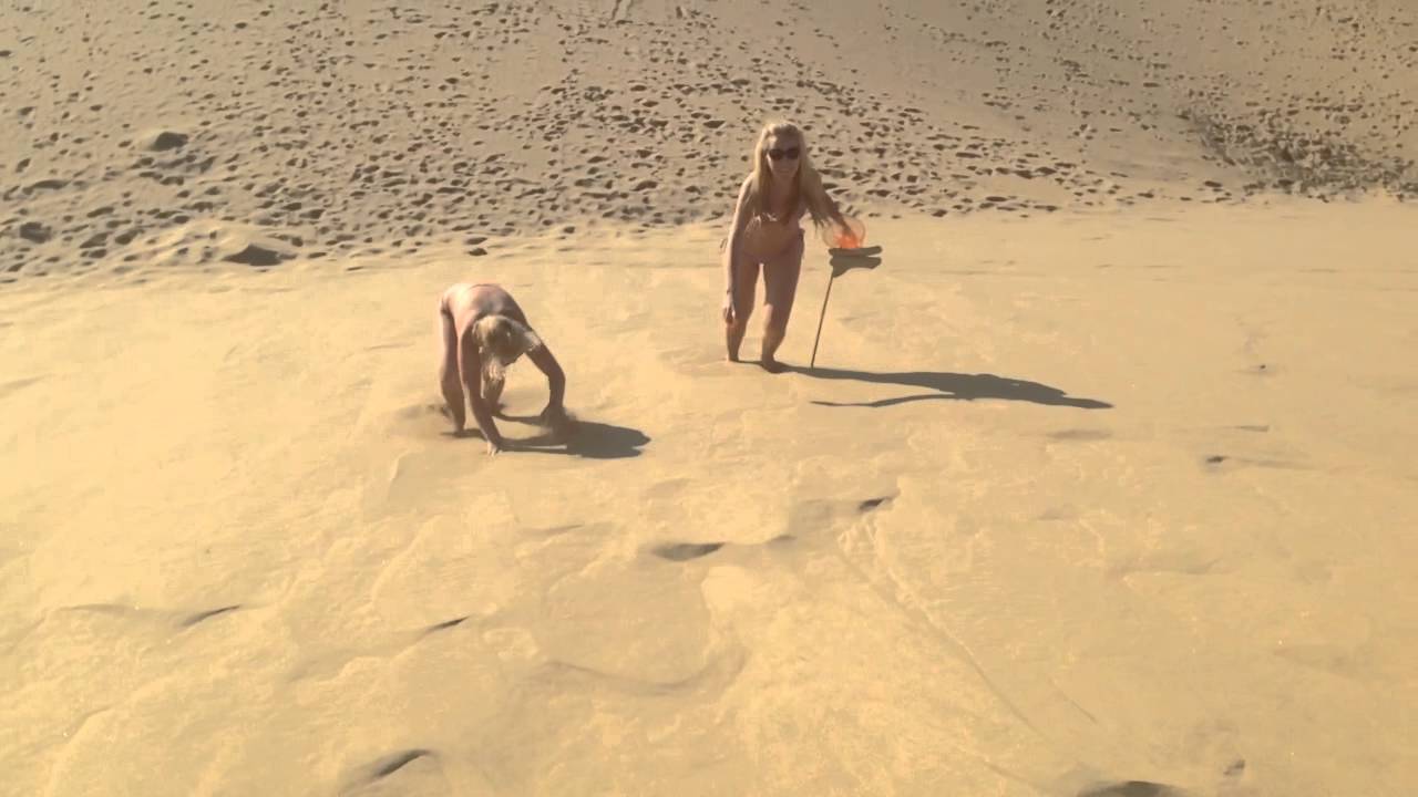 swingers in the dunes