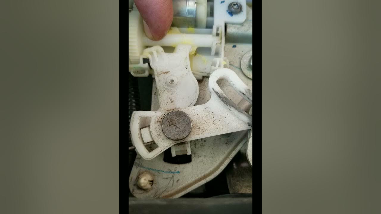 2015 F150 Tailgate Lock Actuator - YouTube