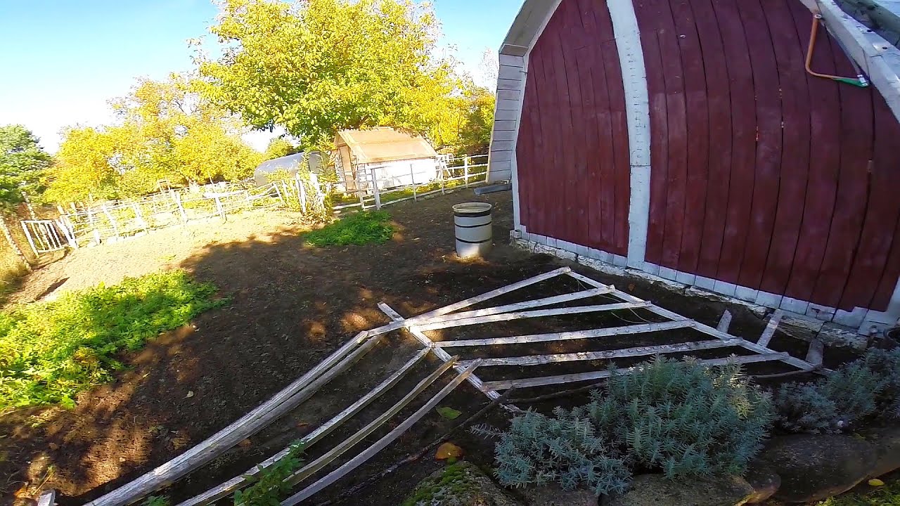 Dzień z życia rolnika S04E48 - szkody po wichurze, demontaż połamanego ogrodzenia