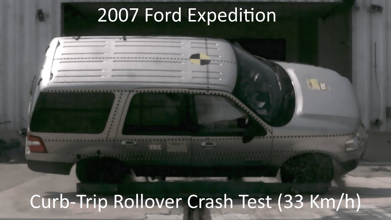 2007 Ford Expedition Curb-Trip Rollover Crash Test (33 Km/h - Modified