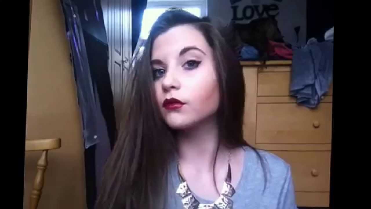 Rocker chic from everyday makeup in 5 easy steps