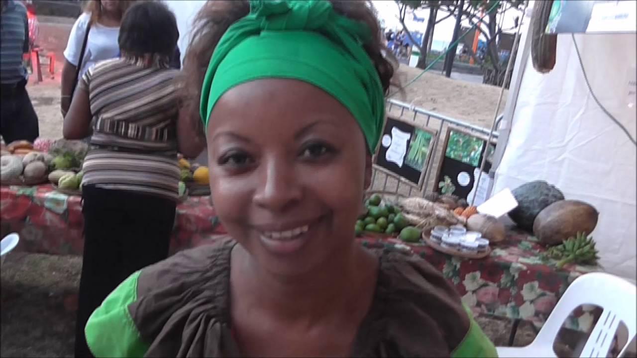 ILE DE LA REUNION ON AIME AVEC JP BAVOL