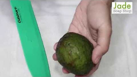 035 Premium Avocado Soap with organic avocado puree , Cold Process Soap of Super Food 酪梨精油皂, 超級食物入皂