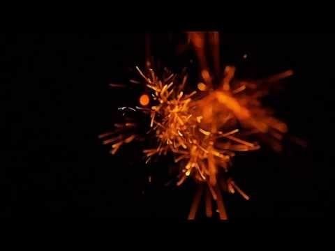 線香花火 a sparkler.