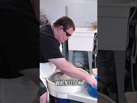 Deaf-Blind Potter's Unexpected Gift #inspiration #pottery