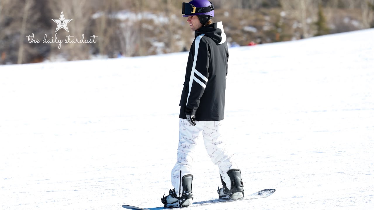 Justin Bieber Shows Off His Snowboarding Skills In Aspen