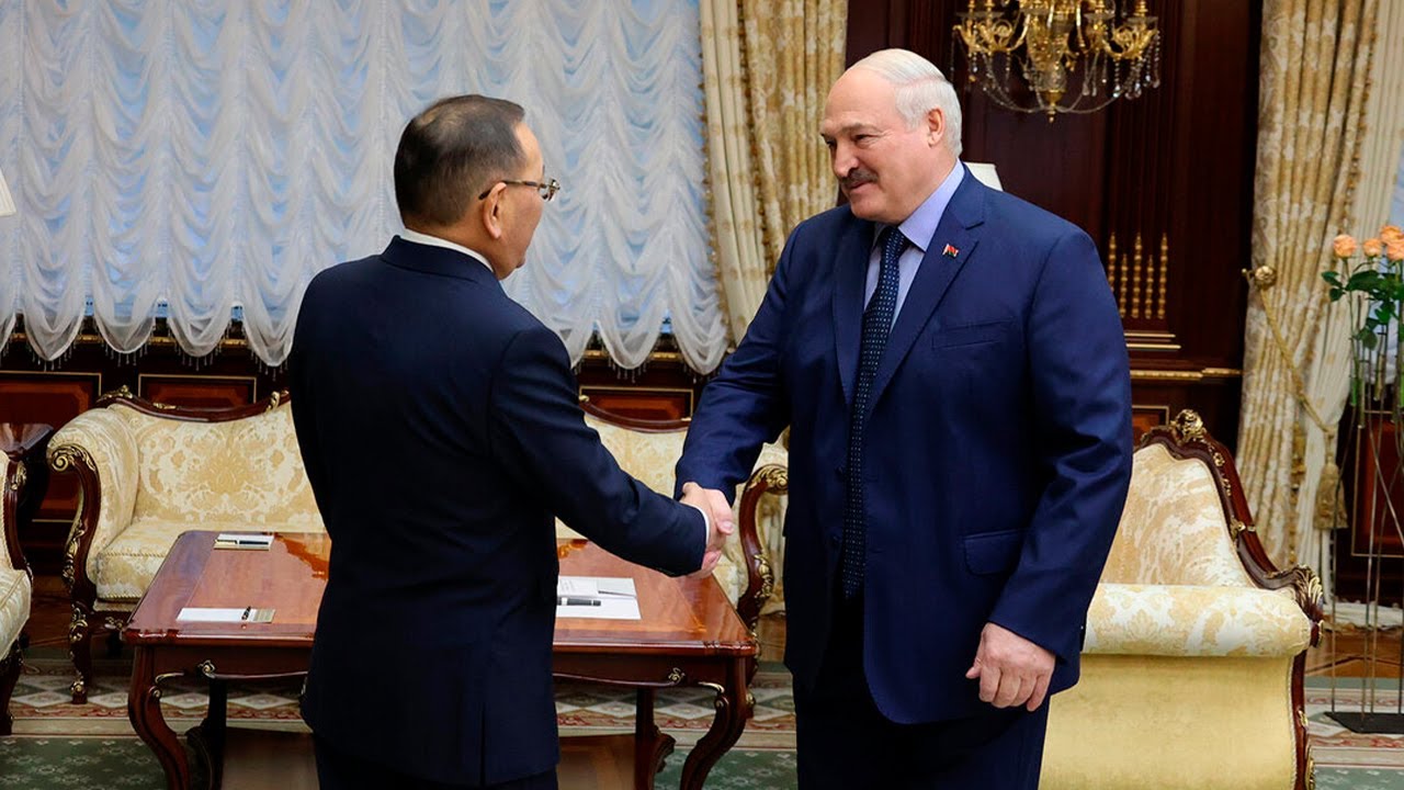 Лукашенко: Беларусь рассчитывает на поддержку Казахстана в присоединении к ШОС
