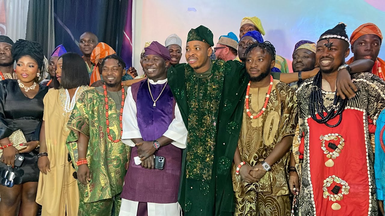 SEE HOW IPM BOYS & DELEOMO WOLI SHUT DOWN WOLI AGBA MOVIE PREMIERE & BIRTHDAY CELEBRATION