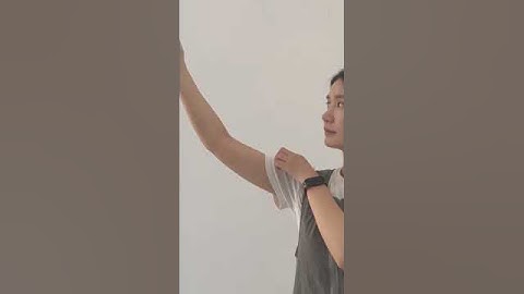 Cô gái mảnh mai lại có cơ bắp săn chắc