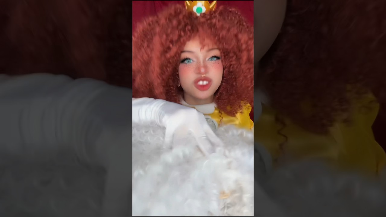 Daisy has lost it😵‍💫 #boosette #cosplay