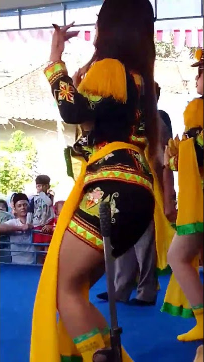 di ajeng erlita #dolalakmania #dolalakputri #dolalak #goyangtiktok #dolalaktakaterbaru