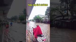 Hà Nội cứ mưa là Lội #hanoi #travel #storm #typhoon #flood #vietnam #vietnamcountry #rain #rainyday