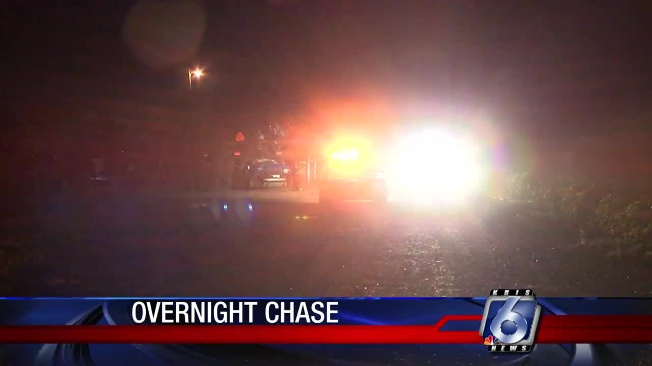 Five juveniles arrested after stolen vehicle pursuit ends in crash ...
