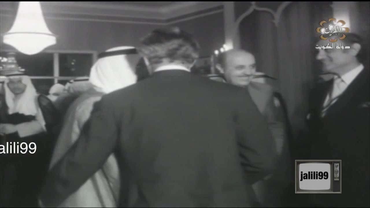 HD 🇰🇼 عام ١٩٧٥م في ابوظبي الشيخ زايد يقيم مؤدبة عشاء للشيخ جابر والوفد المرافق له